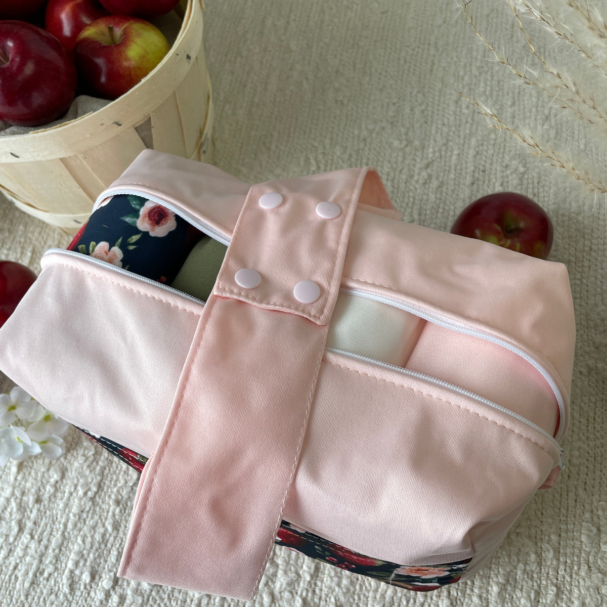 Pocket Cloth Diaper | NEWBORN size | Apple red