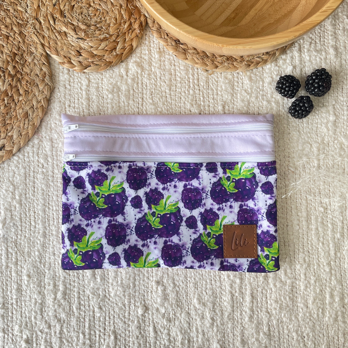 Waterproof LiliMulti bag | Juicy Blackberries 