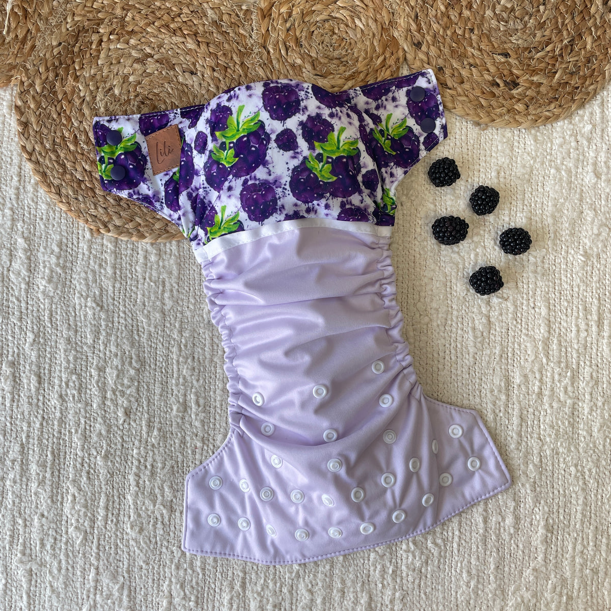 Cloth Diaper | One size | Juicy Blackberries (wrap)