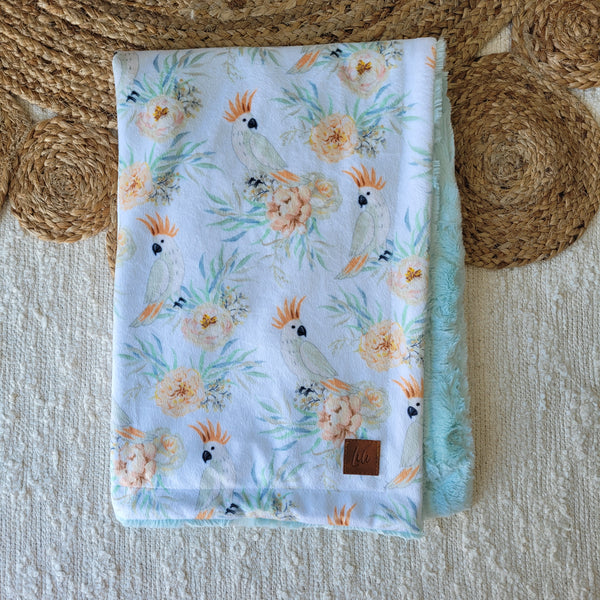 Simple comforter ready to go | Floral Cockatoo [Minky/Furry]