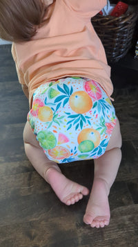 Cloth diaper | one size | Fruity Burst (full print)